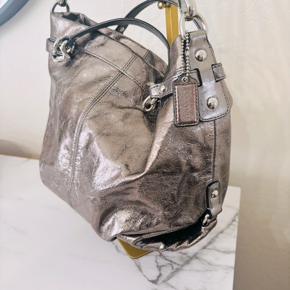 COACH Brooke Handbag Leather Pewter Silver Metallic Hobo Bag Purse F17165 - Picture 3 of 13
